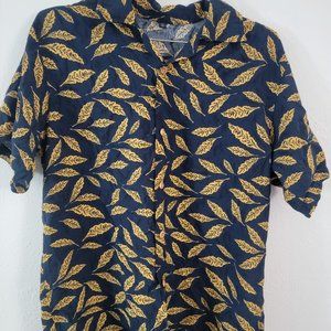 SHEIN XL Blue Yellow Leaf Button Down Short Sleeve Shirt